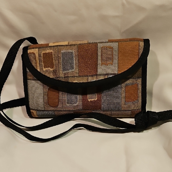 NEW Geometric Style Crossbody Wallet | Multi-Color| Travel - Picture 1 of 6